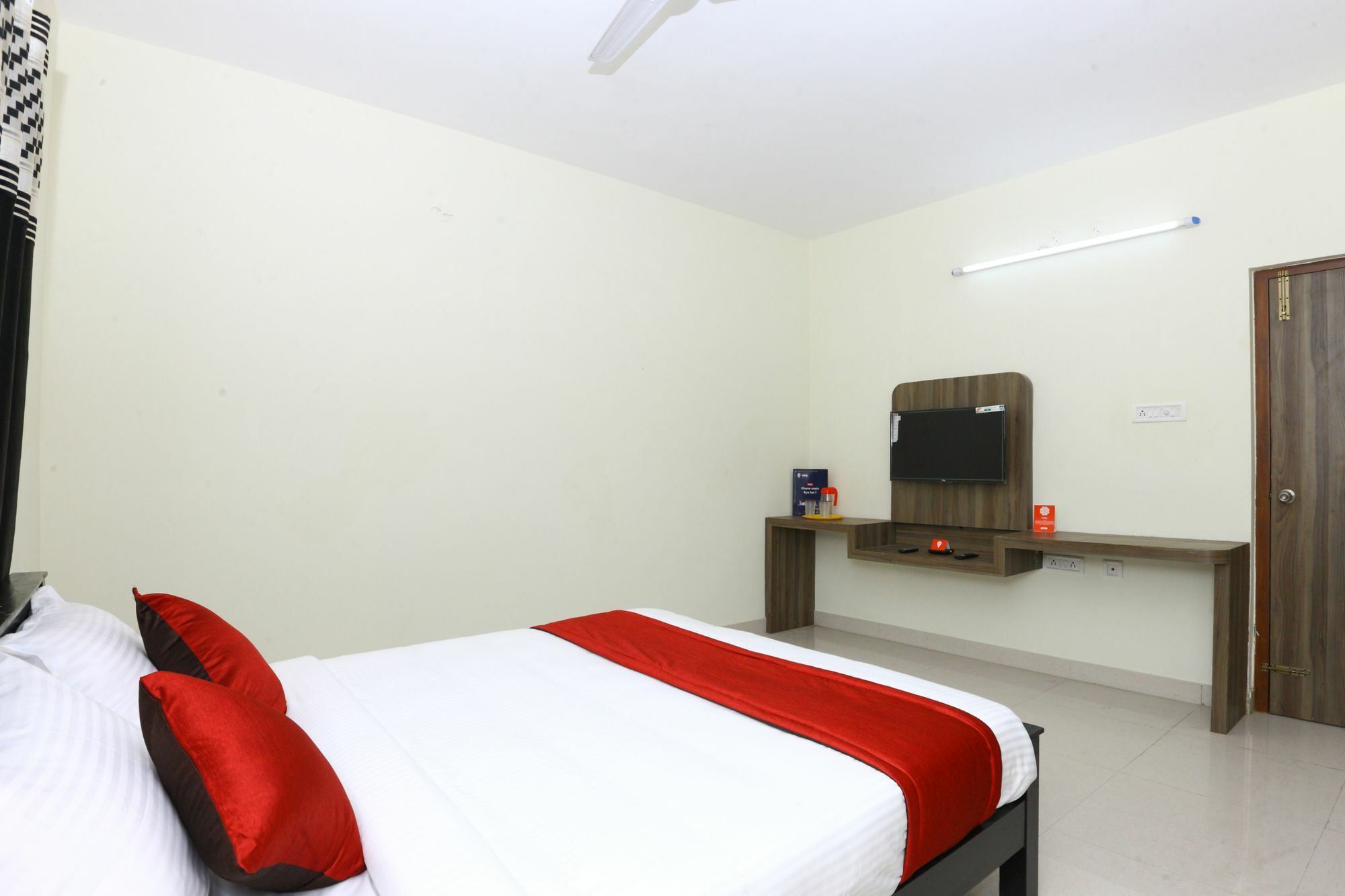 Apartment Oyo 10123 The Posh Residency *