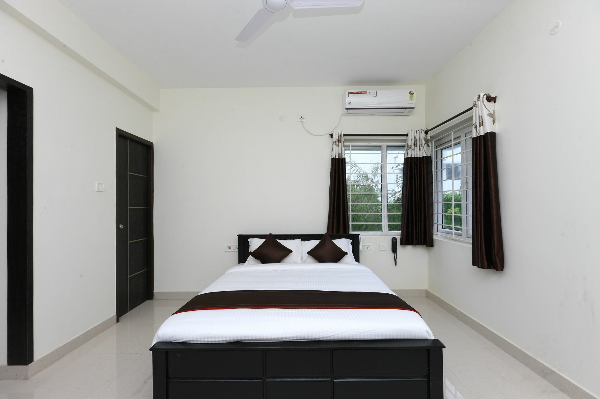 Apartment Oyo 10123 The Posh Residency Chennai