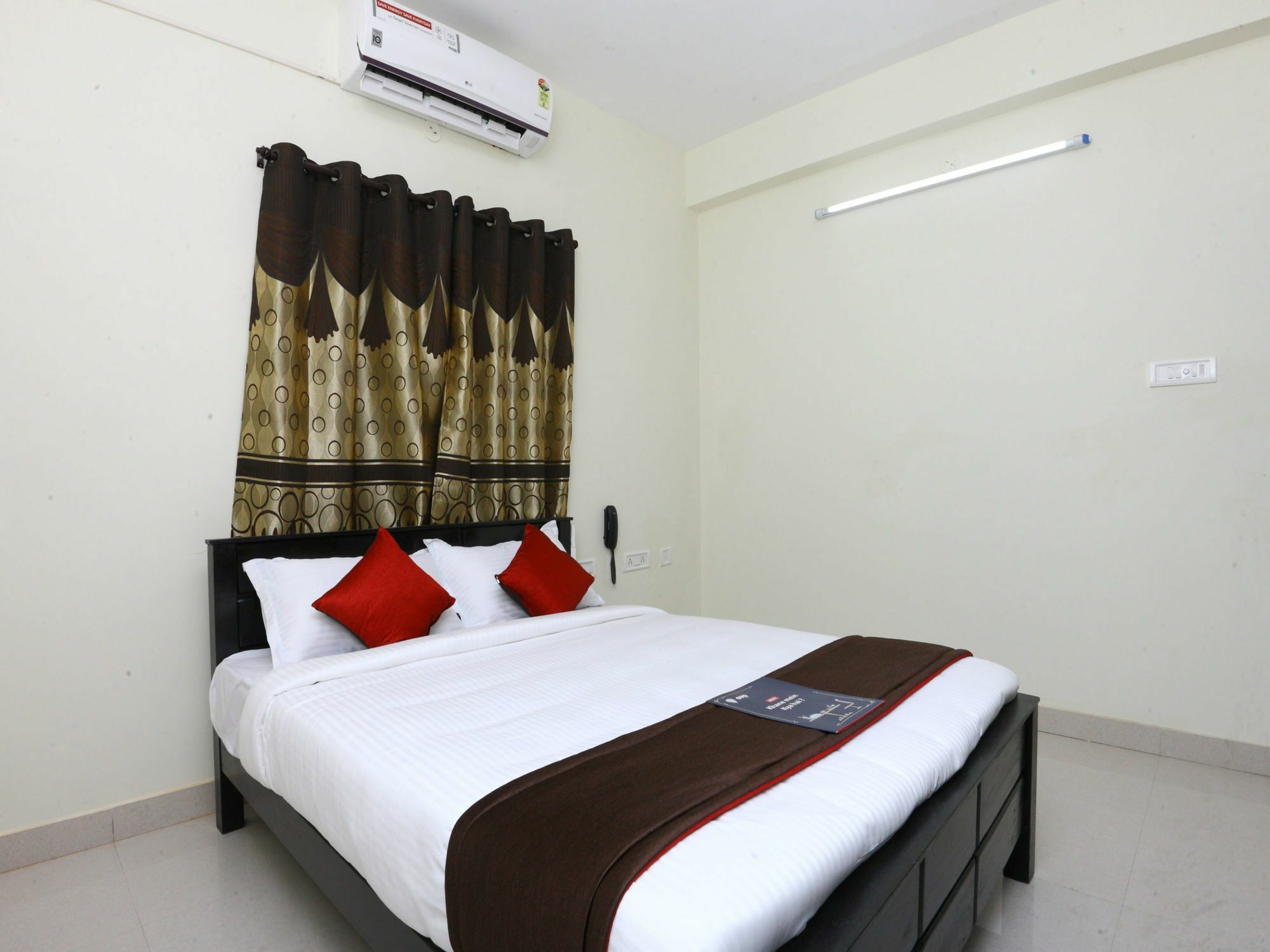 Apartment Oyo 10123 The Posh Residency Chennai